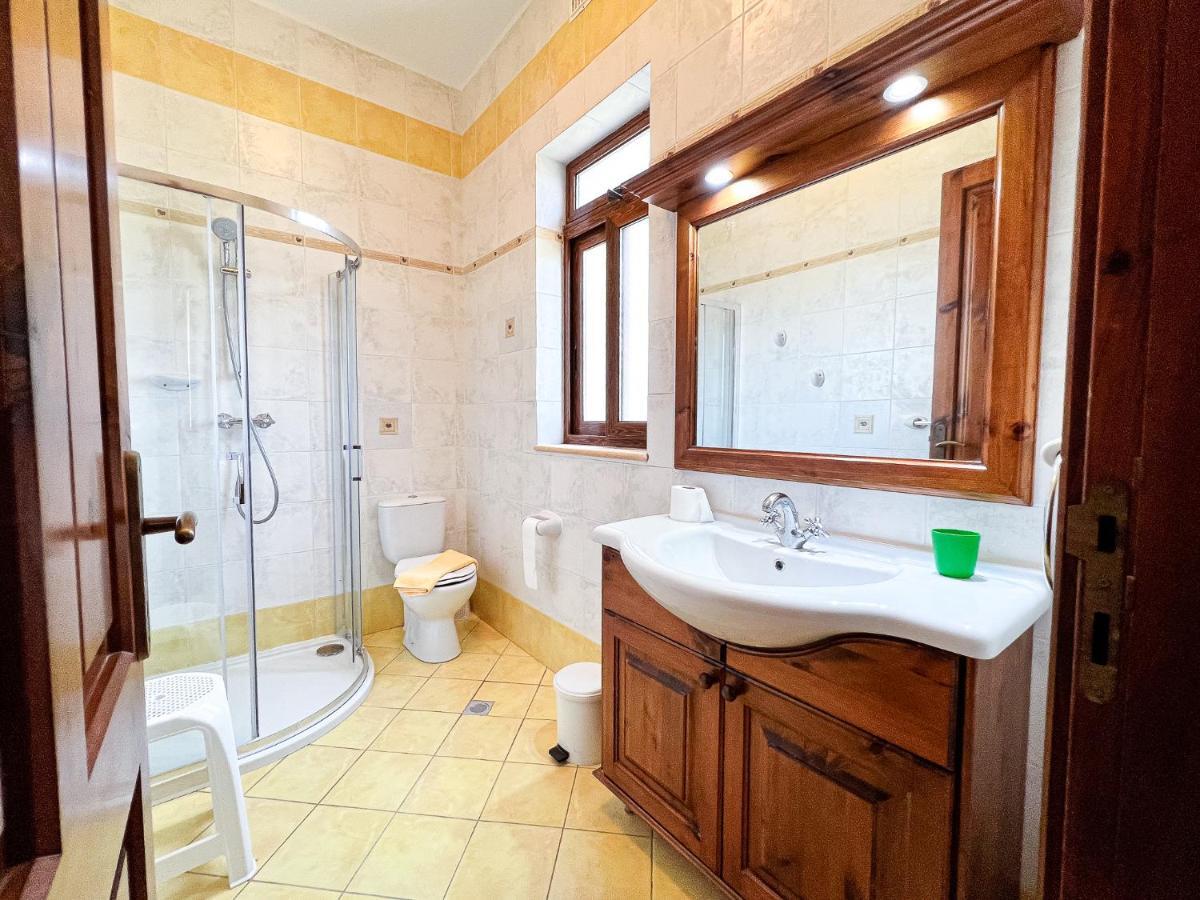Villa Fieldend - Gozo Holiday Home Għarb 外观 照片