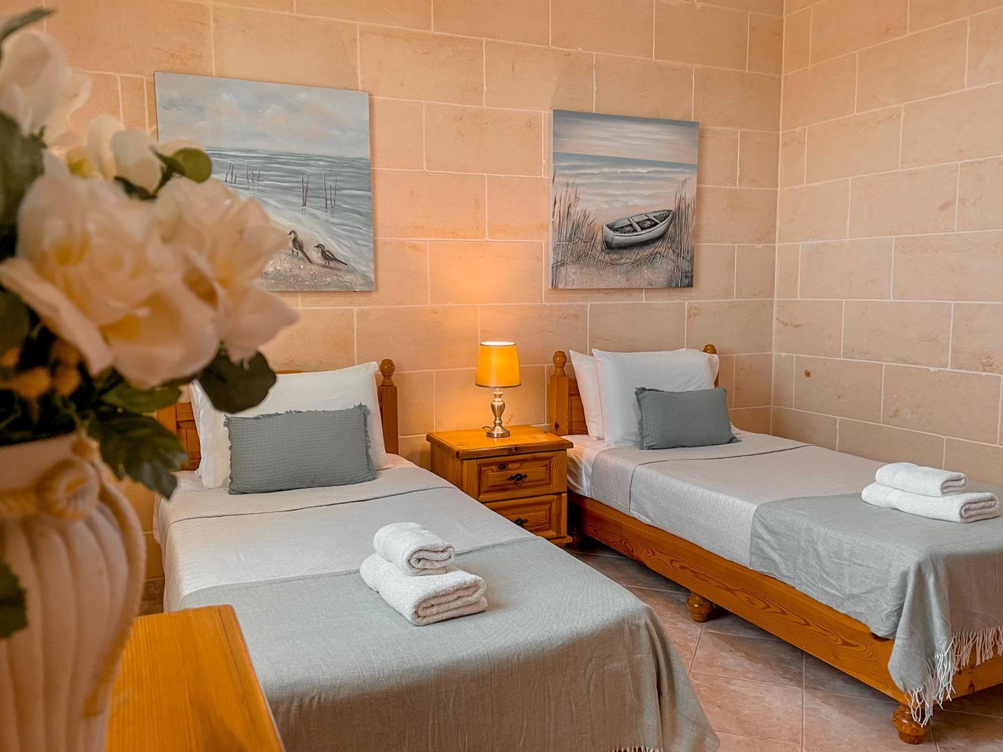 Villa Fieldend - Gozo Holiday Home Għarb 外观 照片